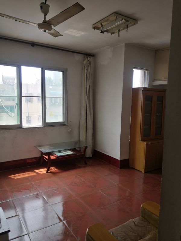 赵王河小区！3室1厅1卫80m2，拎包入驻，随时看房。