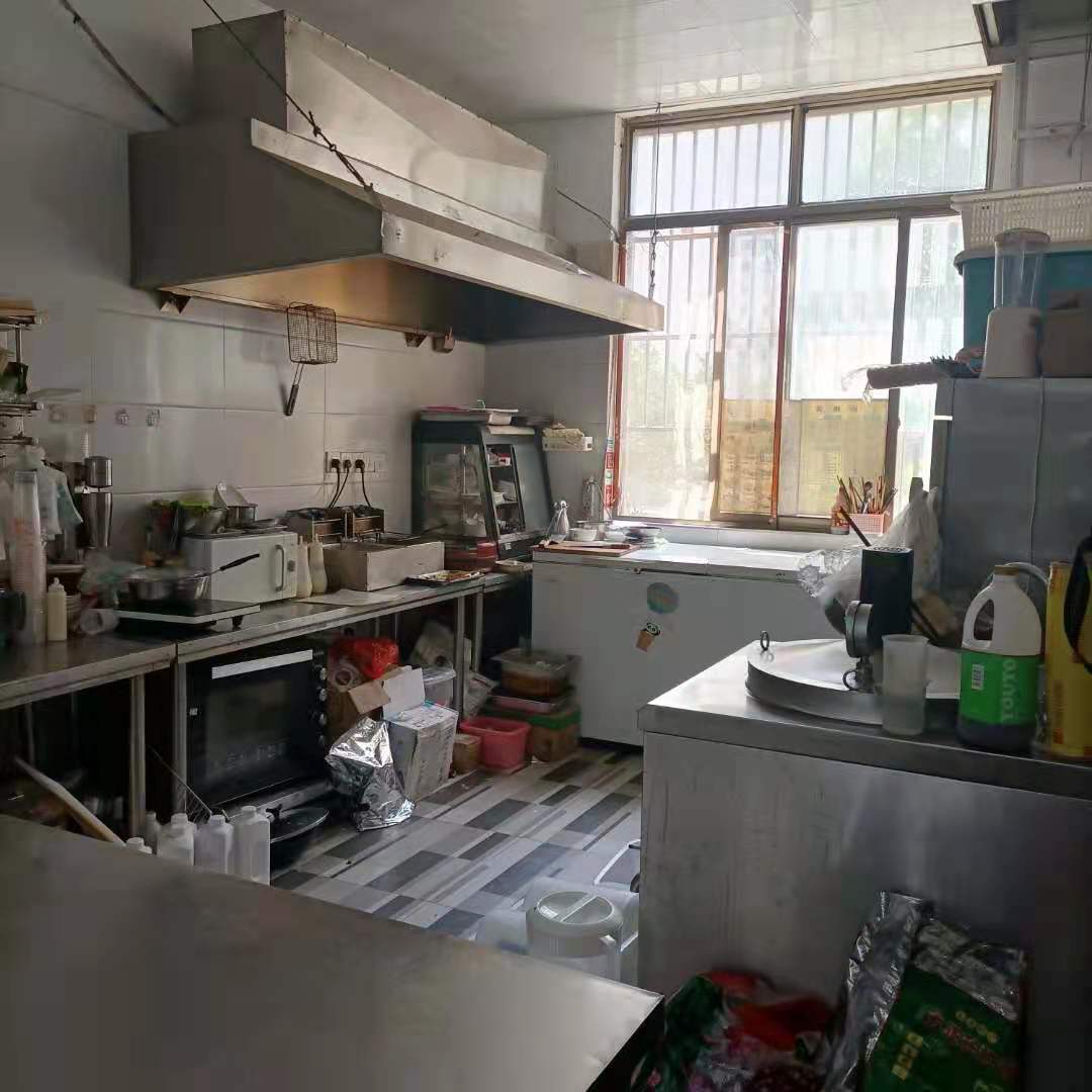 普通装修1室0厅0卫100m21元/月