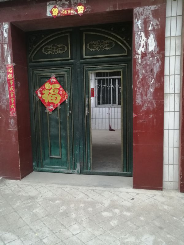贺庄村200平方多层住宅出租