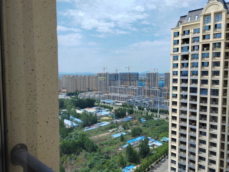 3室2厅1卫95万元112m2毛坯出售（祥云.奥体华府）