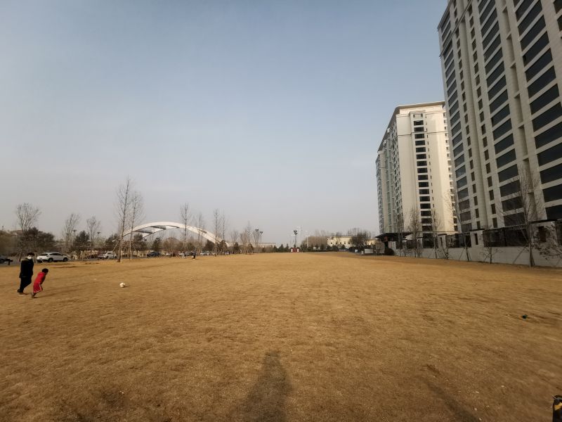 凯润花园一楼带院，已改三层
