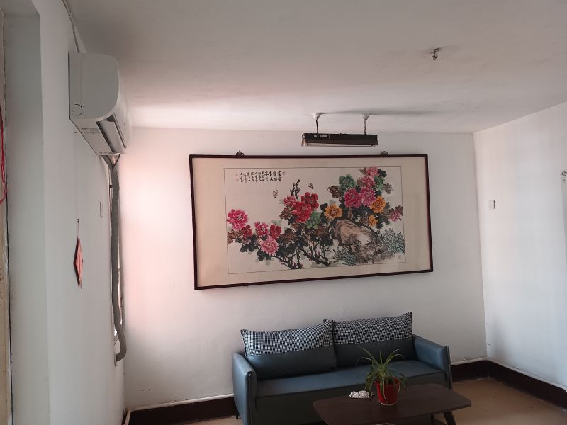 品质小区！3室1厅1卫77m2，拎包入驻，随时看房。