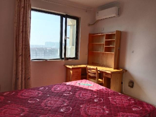 精装修3室2厅2卫129m21600元/月