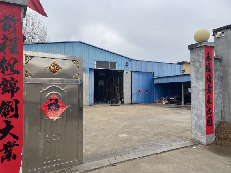 普通装修1室1厅1卫1500m26000元/月