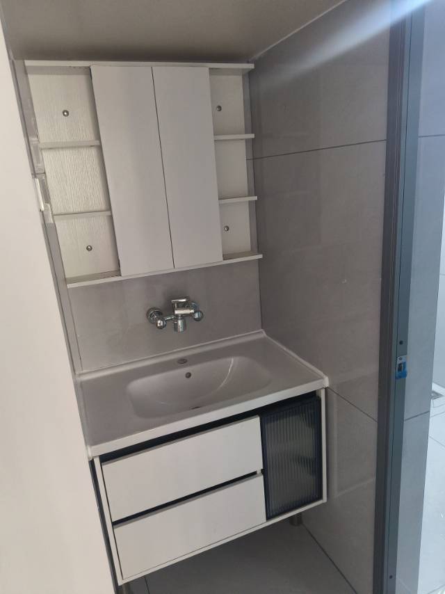 普通装修2室1厅1卫87m21200元/月