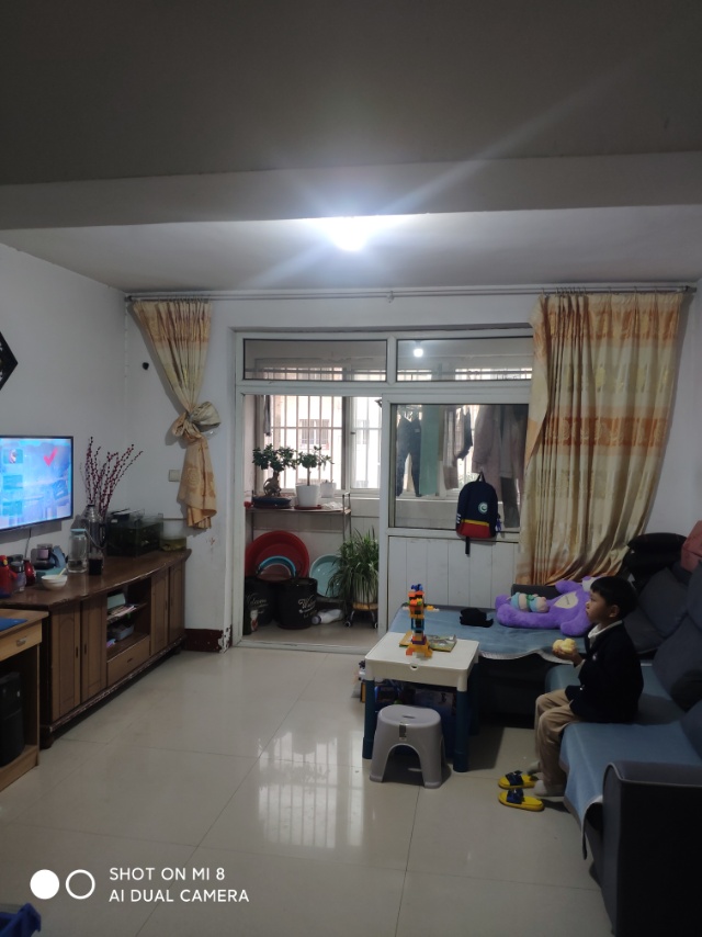 普通装修3室2厅1卫85m21100元/月