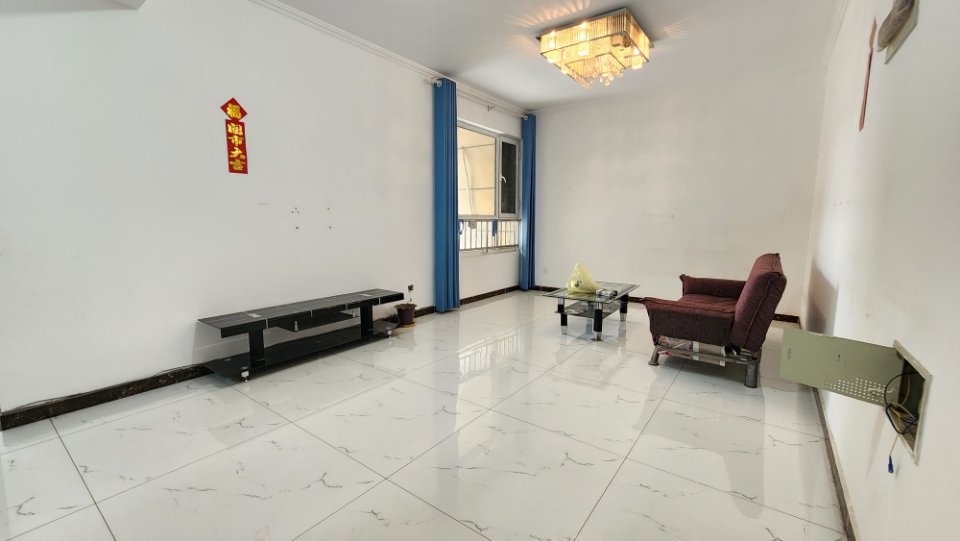 中央公馆2室1厅1卫90m21250元/月周边老实小多个商场超市公园