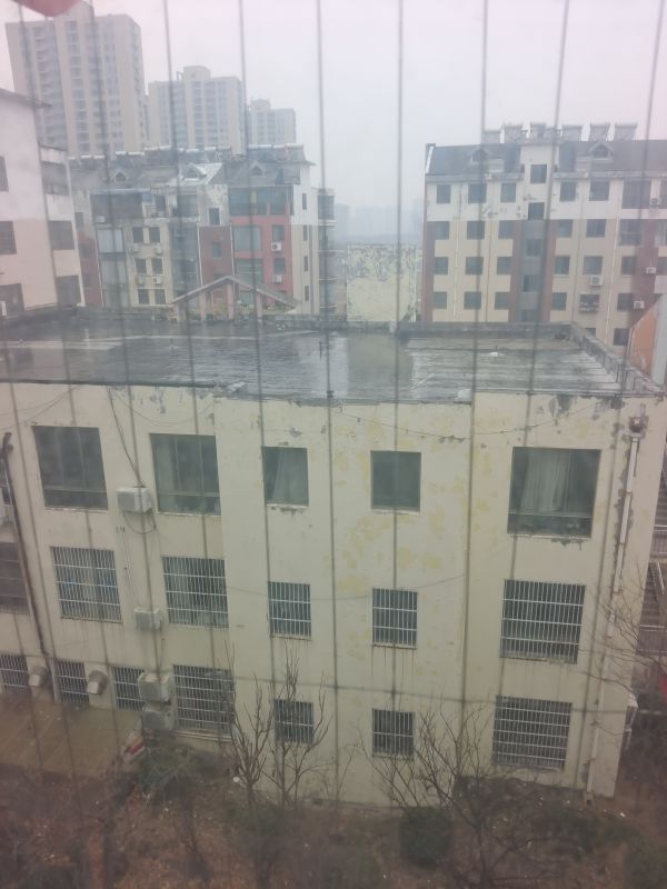 3室2厅1卫100万元107.5m2普通装修出售