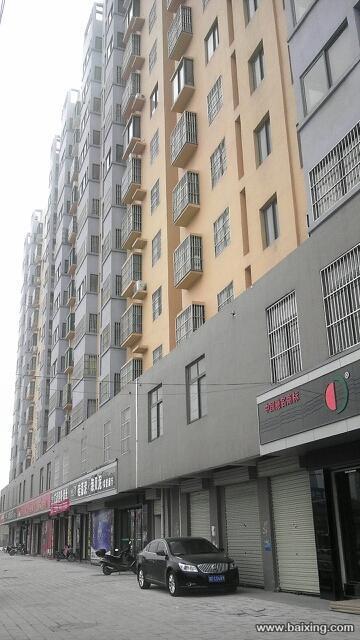 滕州西站南边佳美装饰城滨河花园二期新房