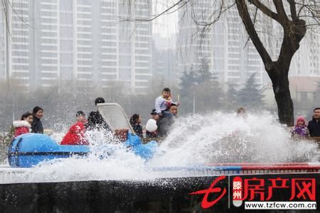 荆河公园东门对面，荆河港湾小区，河景房。