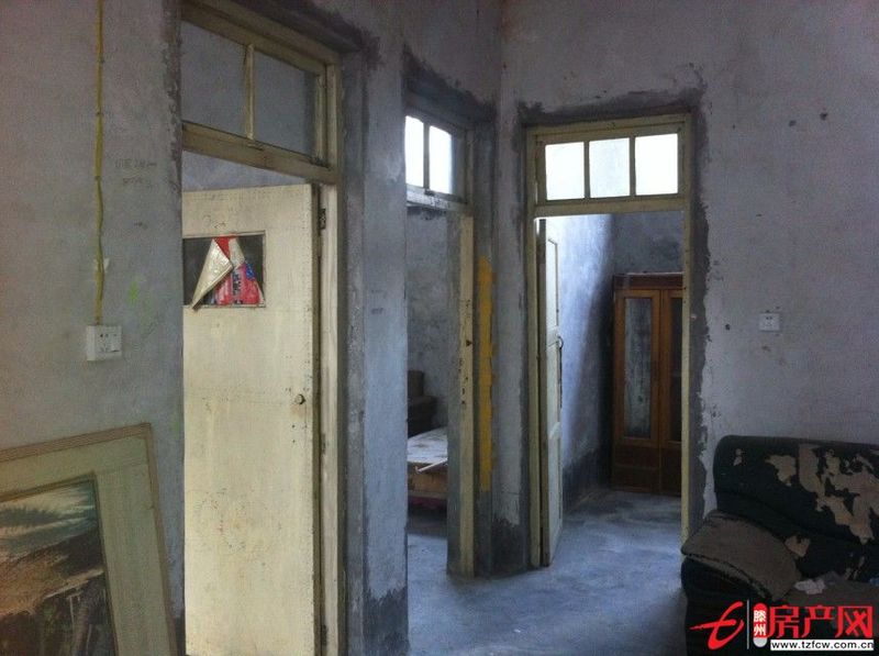 龙泉东环路美铭广场，前大庙村整体楼