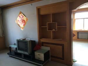 荆河小区，拎包即住，家具齐全