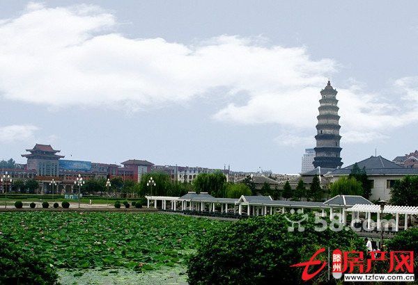 重点学区房户型不错位于龙泉广场内休闲娱乐一体