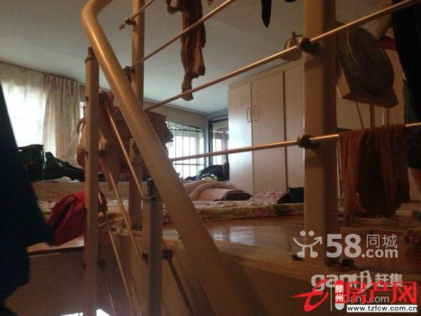 七彩阳光城送阁楼精装好房出售