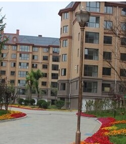 学区房，交通方便，费用低