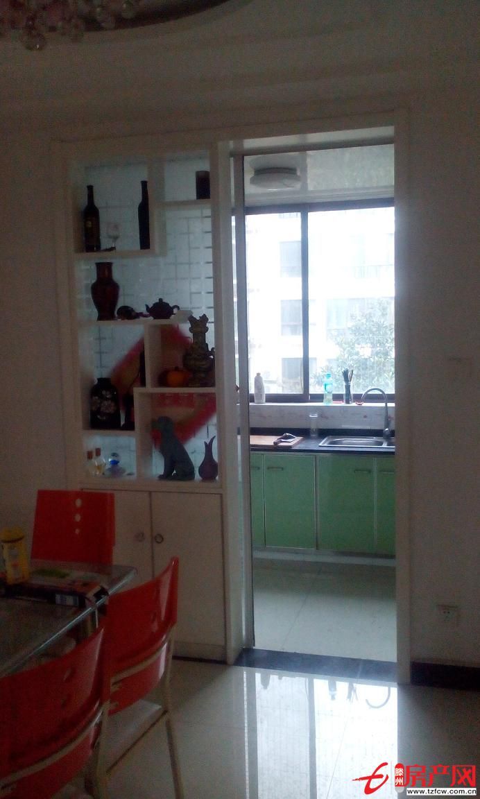 滕都帝景三室两厅低价出售