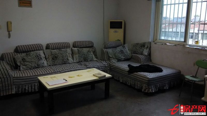 远航水泵厂宿舍家具齐全、拎包即