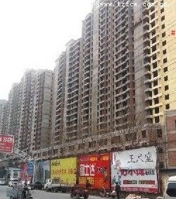 稀有多层楼房