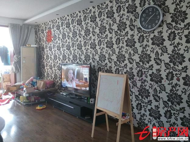 静雅花苑多层带车库两室一厅朝阳急售