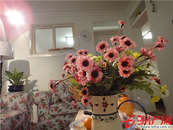 春秋阁小区，新装修（三联家电东）