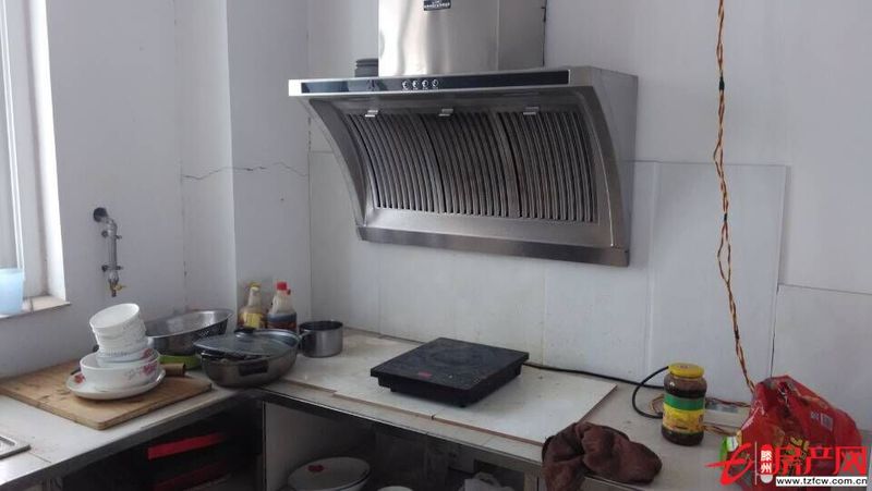 阳光丽景小区，龙泉广场东，全套家具，拎包即住