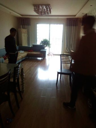 优品天地精装修，环境优雅，有团购合同，可更名。