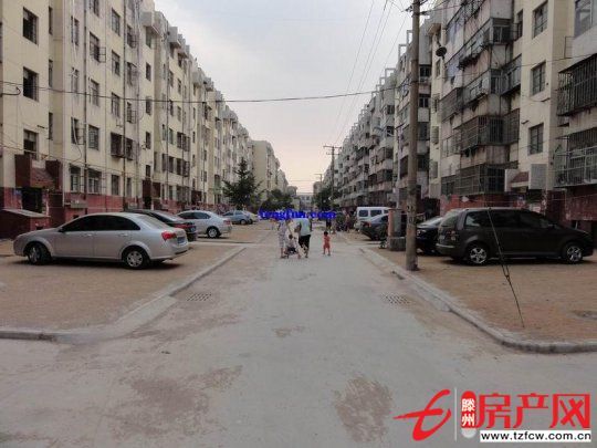 春秋阁紧凑小户型六十平方满五年可贷款低价出售