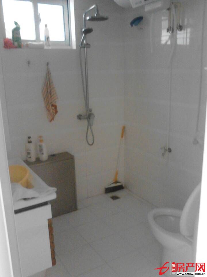 阳光丽景精品房，居住首选，精装出租，疯狂抢租中！