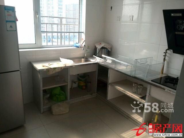 翠湖天地，一室一厅，装修，供暖，很漂亮大气的房子