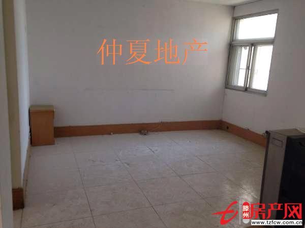 前进花园滕北学区房黄金三楼户型很棒采光好满五年可贷款