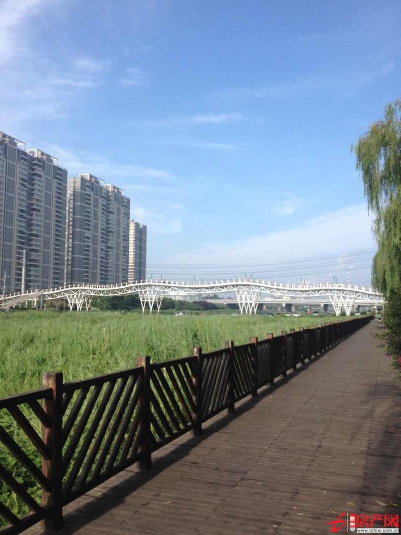 位置便利，环境优美，干净整洁，拎包即住