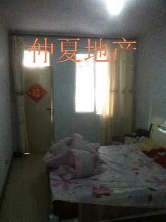 汇龙安东花园多层一楼户型极佳采光不错暖气已开口满五年