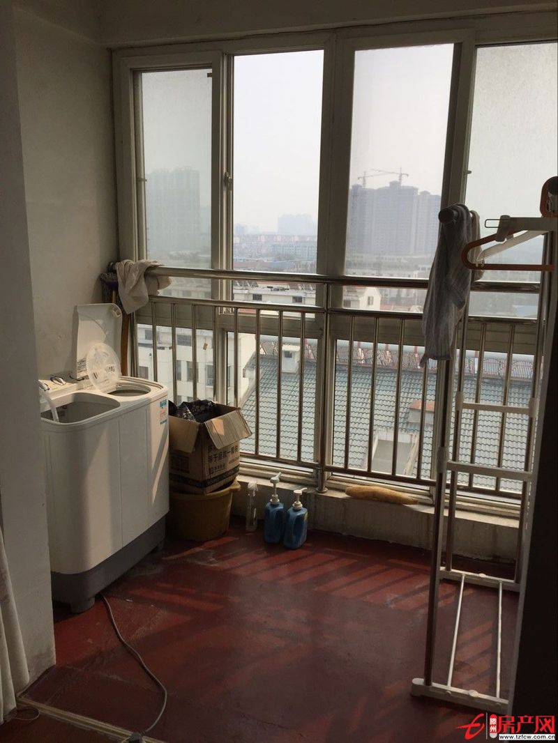 御冠丽景一房一厅