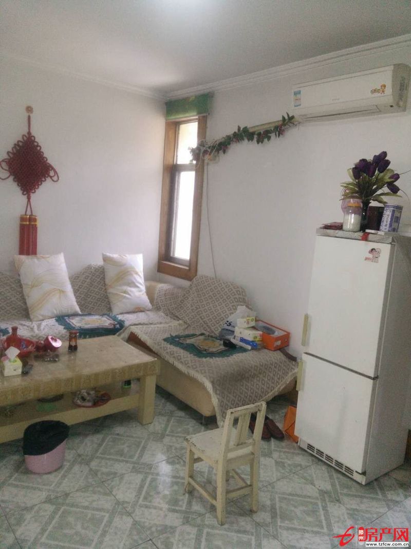急出租地质家园多层六十平方三楼房屋一套