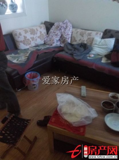 馍馍庄北区，精装修，暖气齐全，可贷款