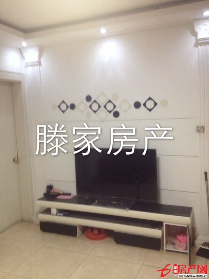 老实小学区房市中心稀有多层