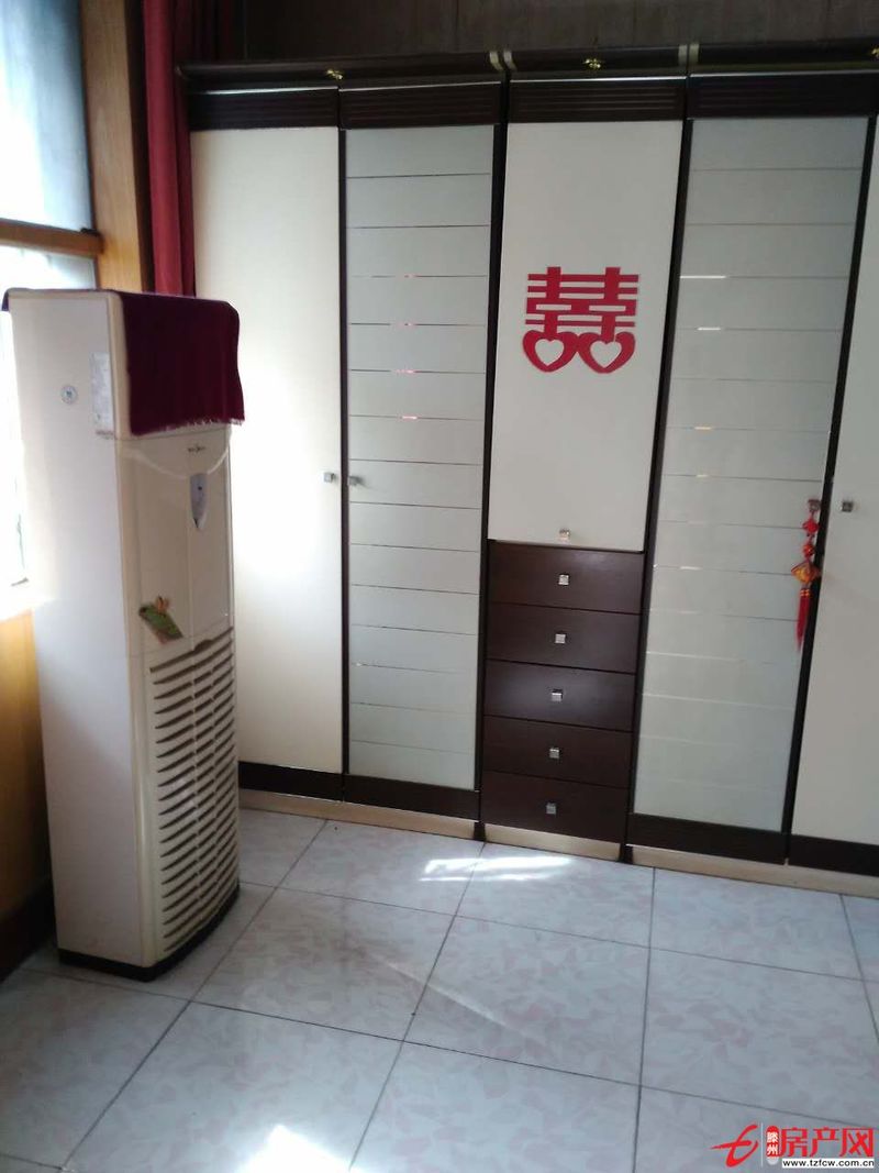 学院路土地局对过独院出租