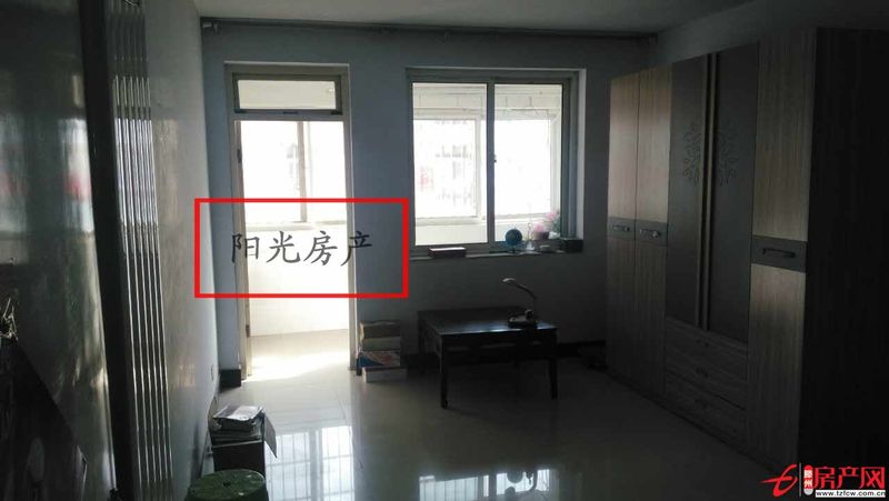 学区房苹果园小区位置佳楼层好。
