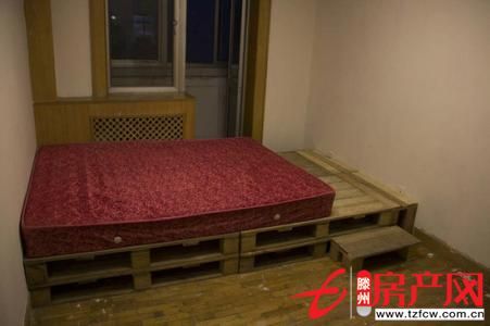 幸福小区三室其中一间个人房源拎包即住