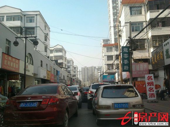 四方城，简单装修，证满五年，可贷款，经典多层三楼购物上学方便