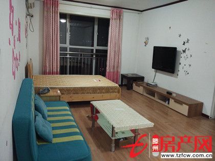 精装修，设施齐全，拎包入住。