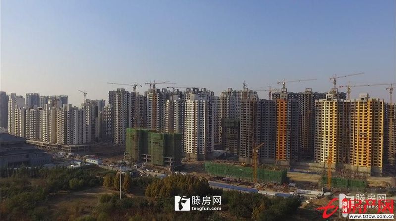 人和天地学区房位置好楼层佳。