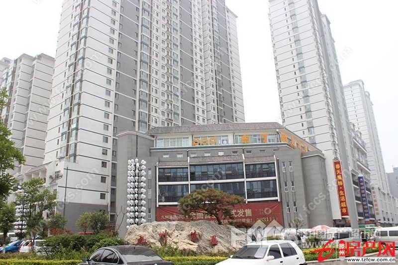 九州清晏离医院市场近交通便利。