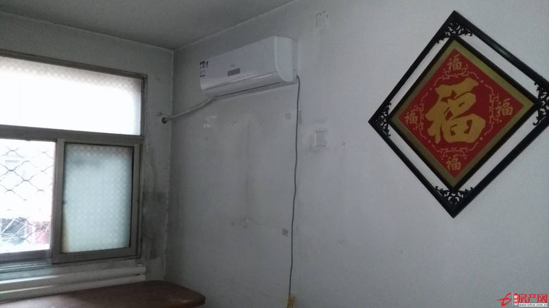 急租鲁东小区住房一套