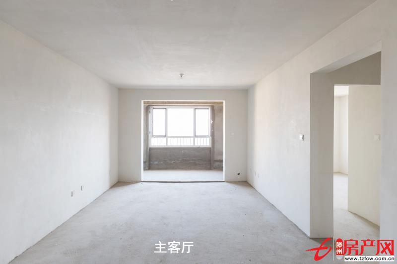 金河湾新房出售，二十五层景观房一百平米，两室两厅