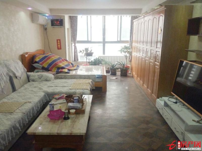 海上明月,55平,32万,精装,满二,可贷