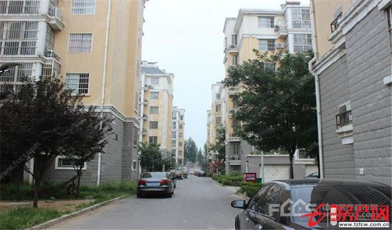 鸿福佳苑多层，公摊小，南北通透，北辛学区房，包含储藏室和车库