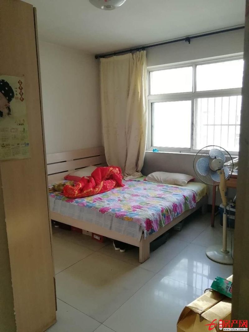 大同花园，3室1厅，北辛学 区，精装，满五，可贷，送储藏室