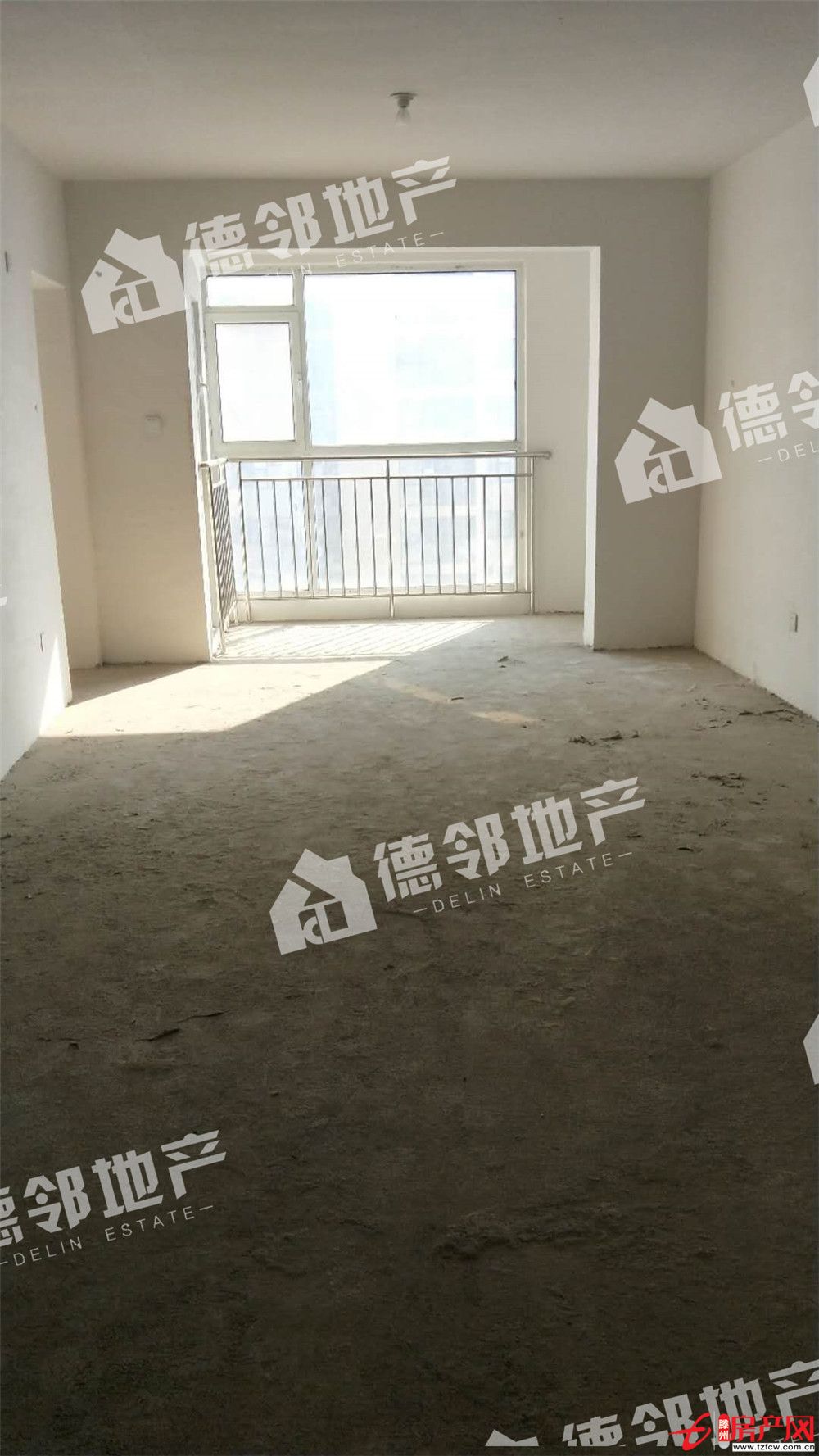 人和蓝湾紧邻一中毛坯大三室南北通透