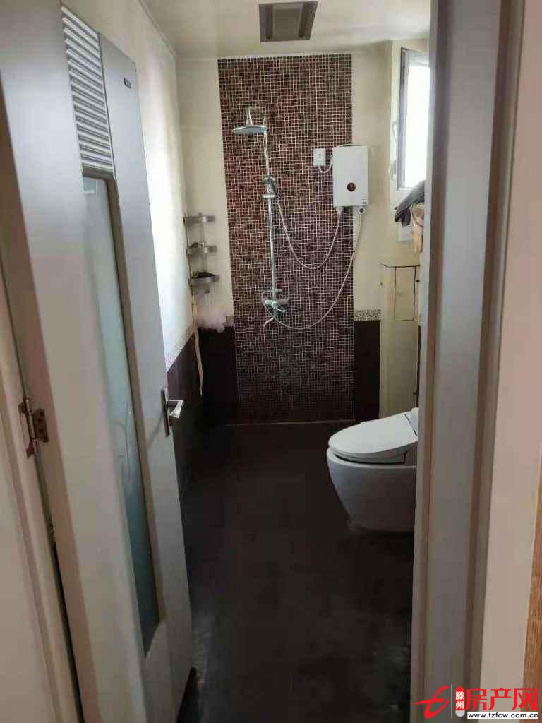 ?；ㄔ泛阑靶匏图揖呒业?，年底下证看房提前联系